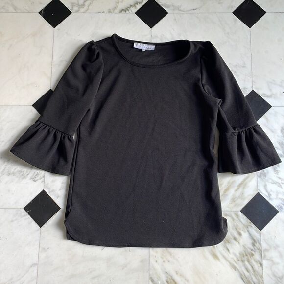 C’est La Vie Tops - C’est La Vie Black Bell 3/4 Length Sleeve Top